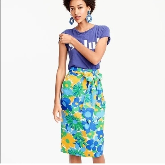J Crew women's Tie Waist Morning Floral Seersucker Pencil Skirt - Picture 1 of 12